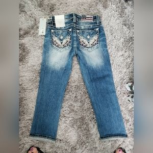 New Miss Me Capri's size 26